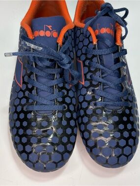 Diadora Kids Navy & Orange Hex-Pattern Soccer Shoes